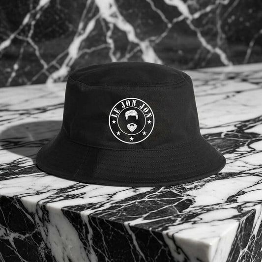Bucket hat lifestyle image