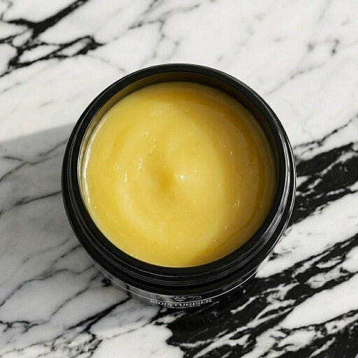 moisturiser top veiw