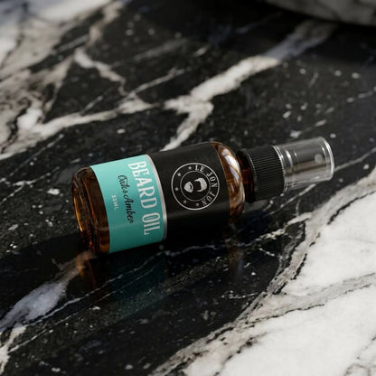 Vanilla Burst beard oil lifestyle image top