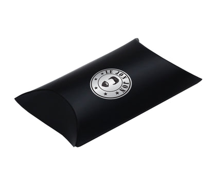 black envelope packaging